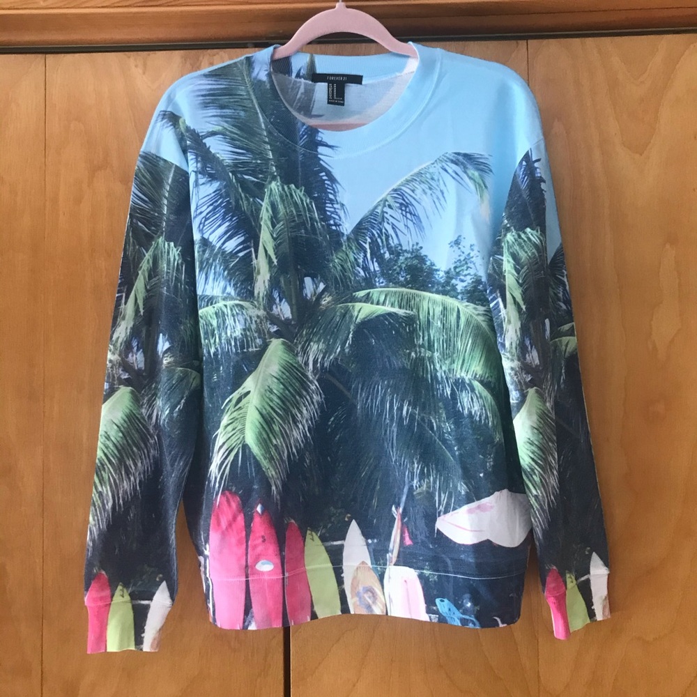 Super cool beach sweatshirt